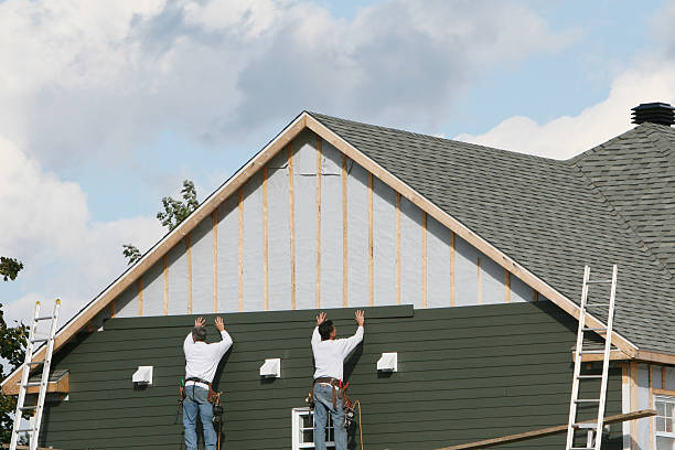 Professional Siding Contractor technician working in Morristown, OH